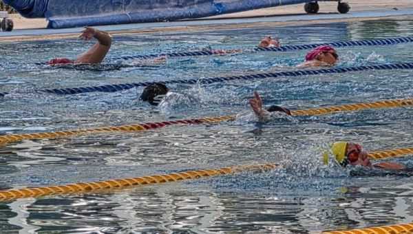 Natación